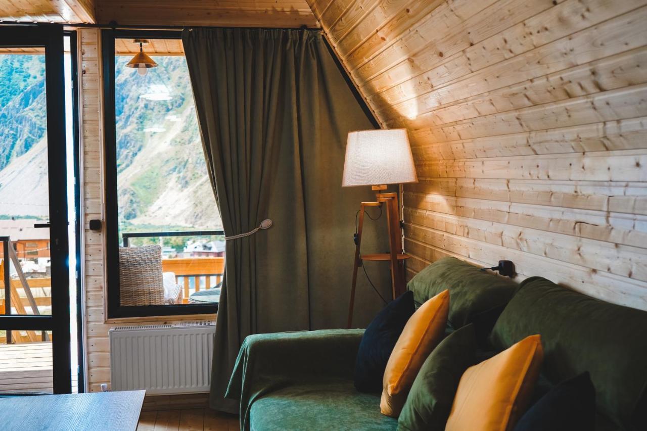 Villa Lonely Mountain Kazbegi Exterior foto